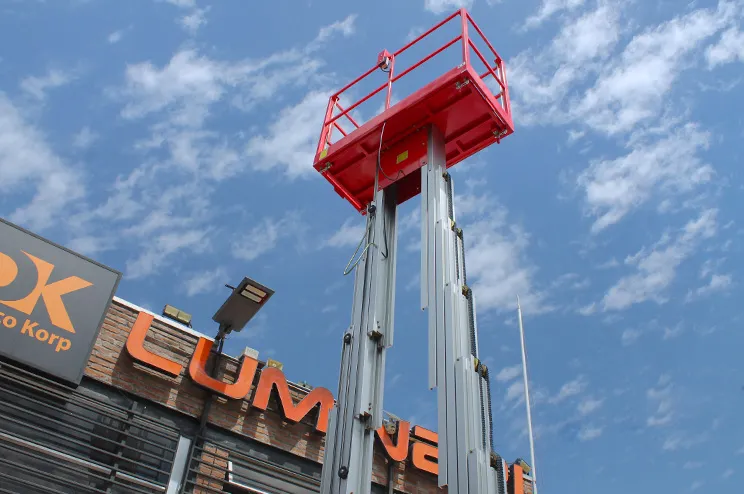 mástil vertical doble proton